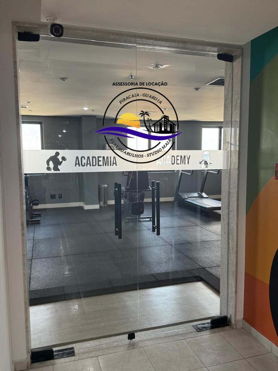 Flat Hotel Em 瓜卢流斯 外观 照片